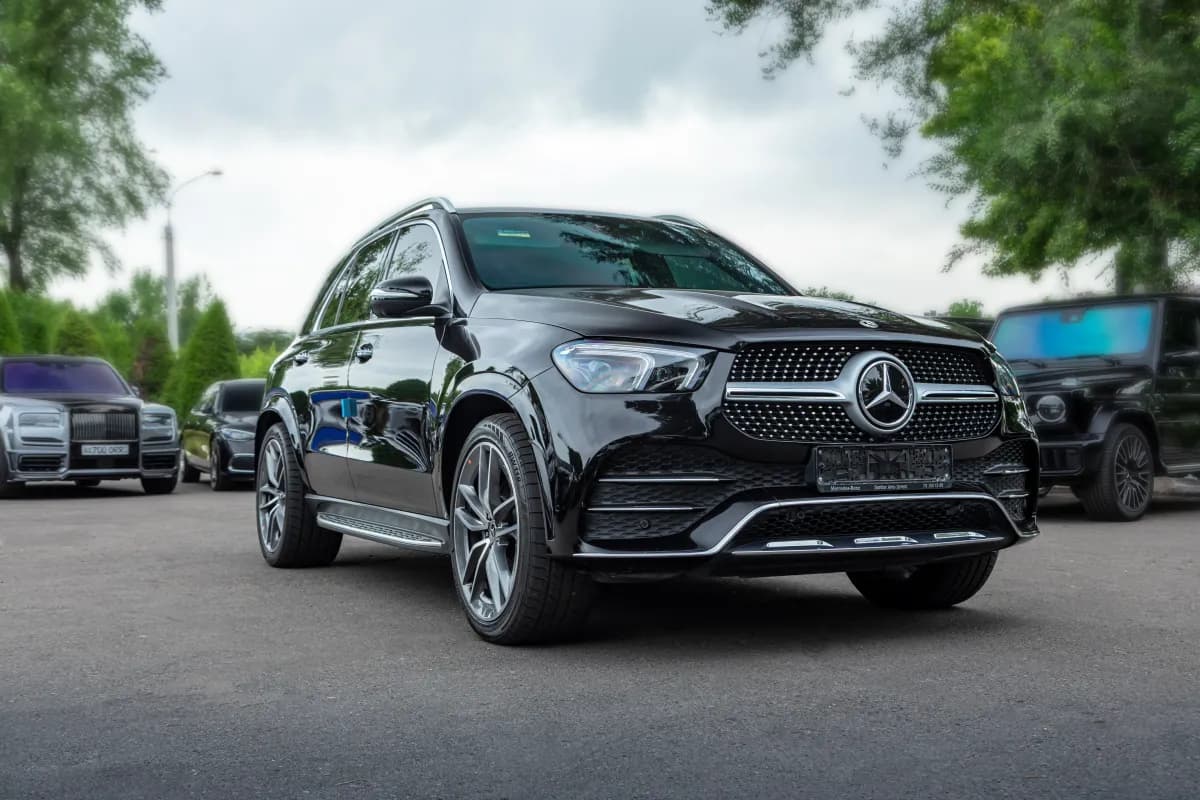 Mercedes Benz 